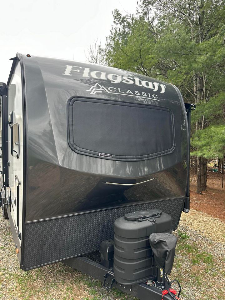 2018 & Later Rockwood Signature /  Rockwood Ultra Lite / Flagstaff Super Lite / Classic Camper Windshield Cover