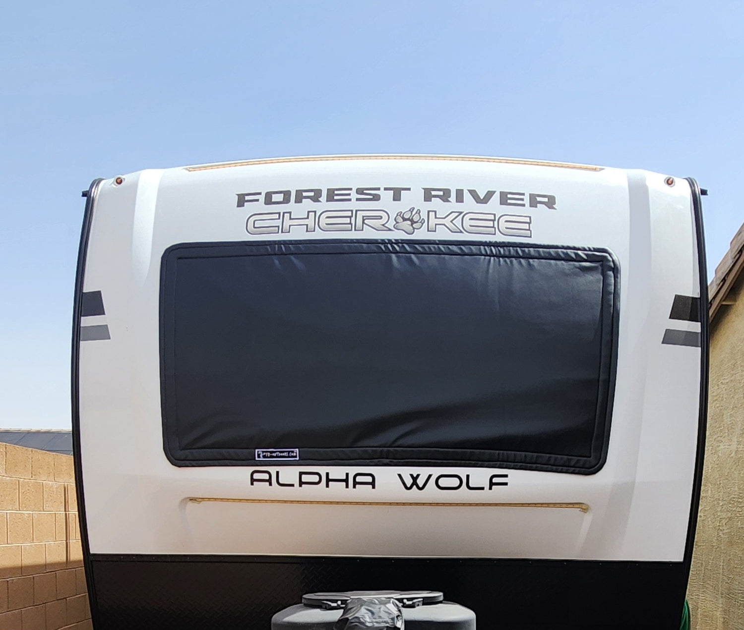 Forest River - Cherokee Alpha Wolf